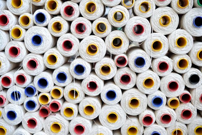Bobbins of wool
